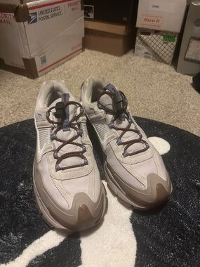 Nike Zoom Vomero Roam